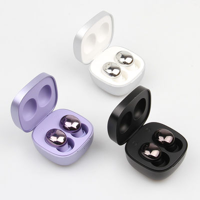 30 XY electrochapan los pequeños auriculares de botón inalámbricos de Bluetooth con el caso de carga